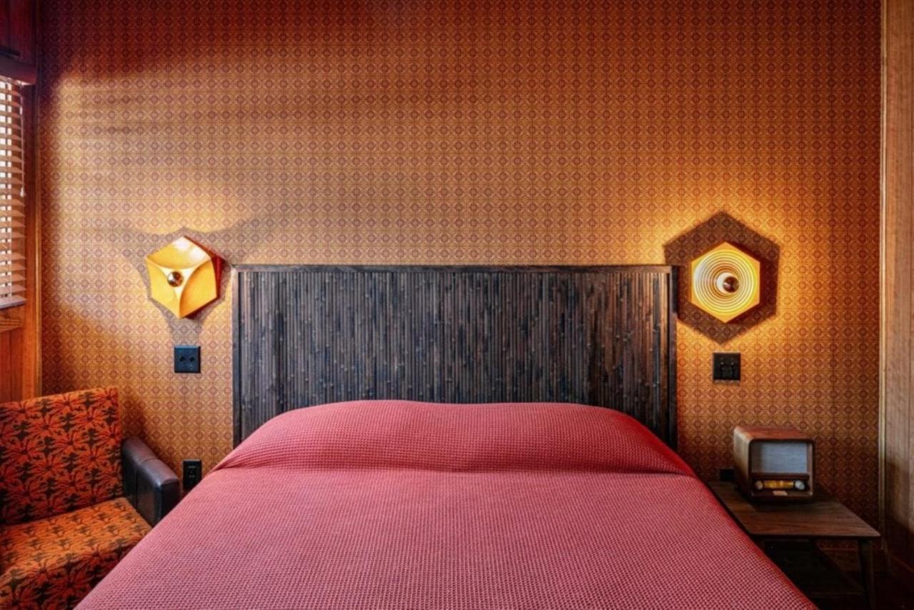 The Dive Motel And Swim Club Нэшвилл Экстерьер фото