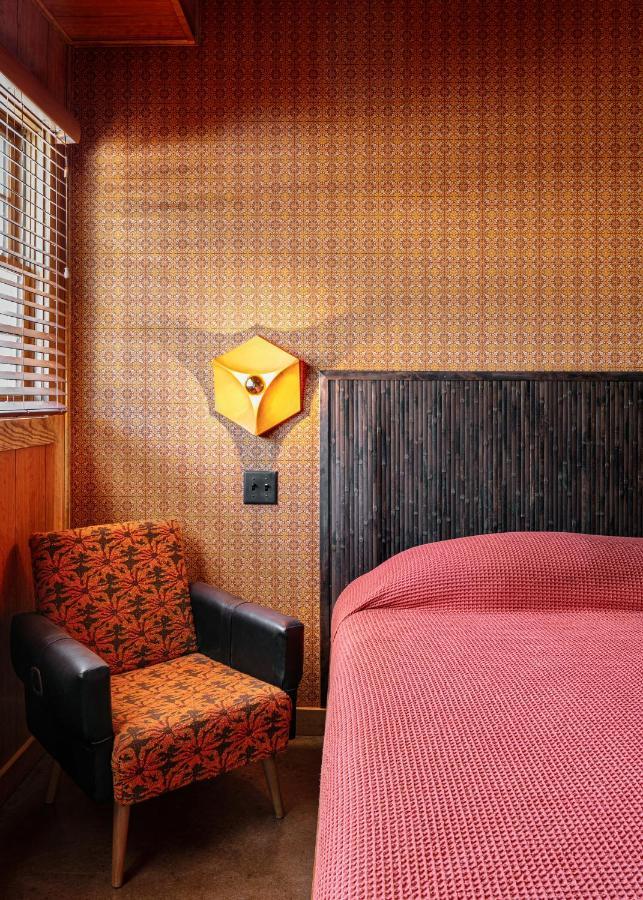 The Dive Motel And Swim Club Нэшвилл Экстерьер фото